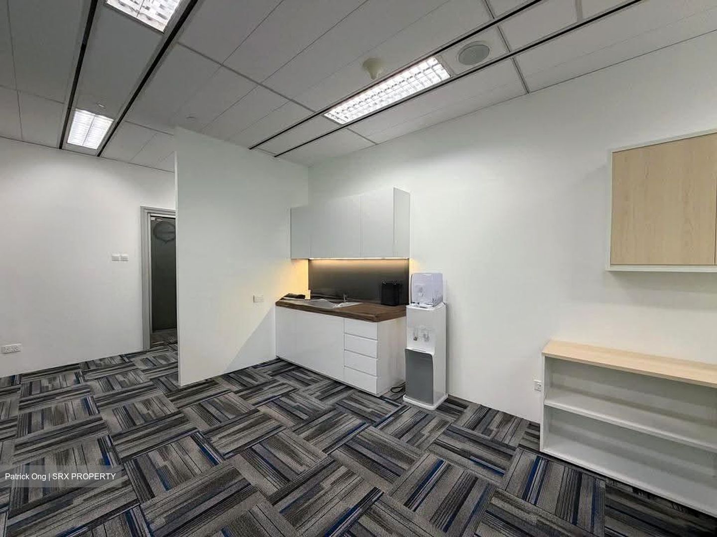 The Heeren (D9), Office #614493721
